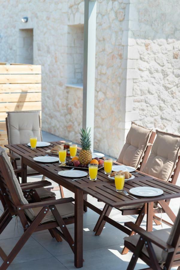 Kefalonia Stone Villas - Villa Petros Kefalonica Трапезаки Экстерьер фото